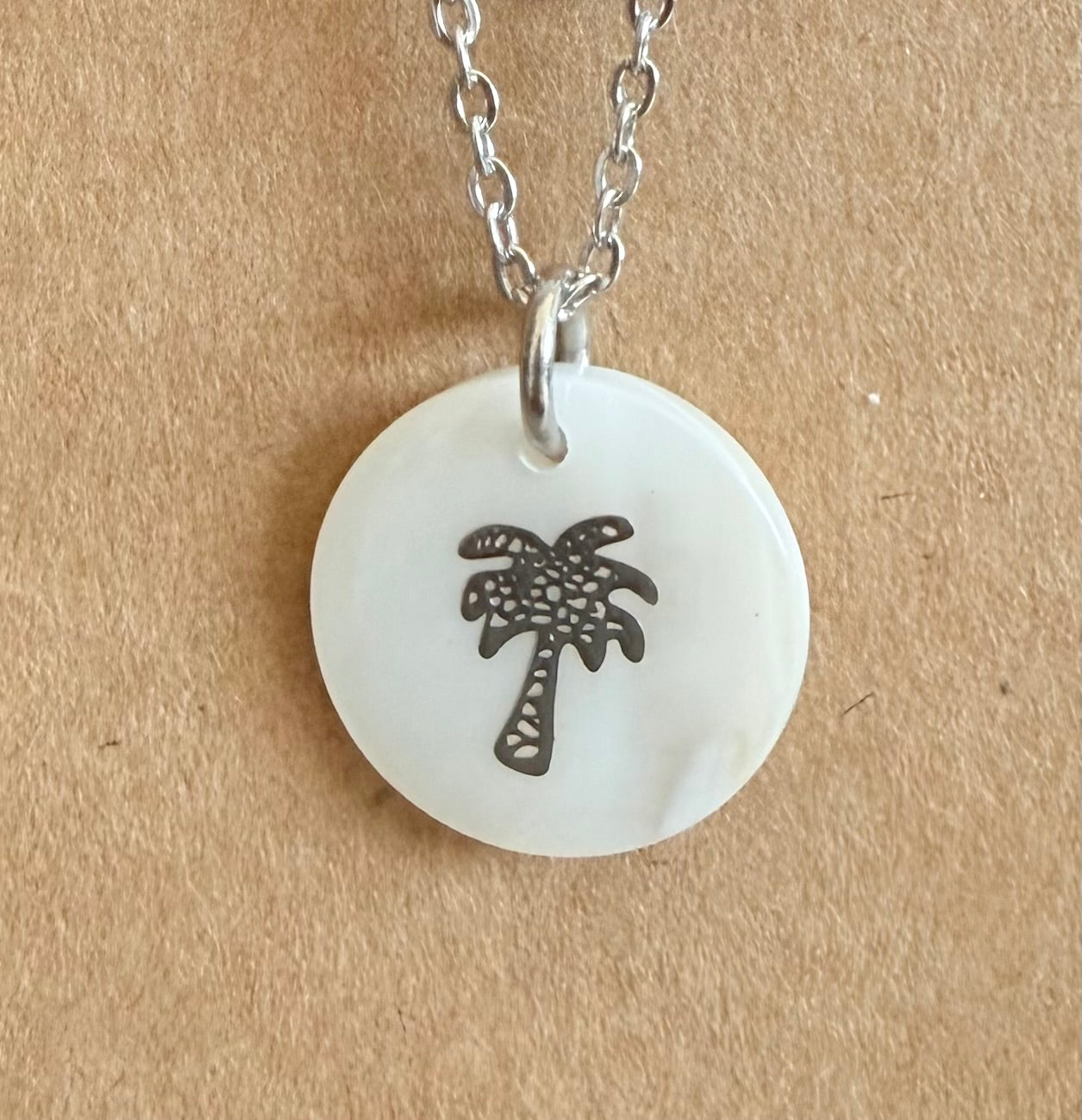 Fresh Water Shell Necklace Silver: Palm Tree