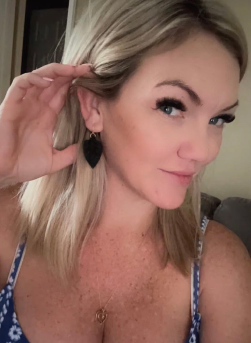 Macrame Earrings -Sprayed Feathers