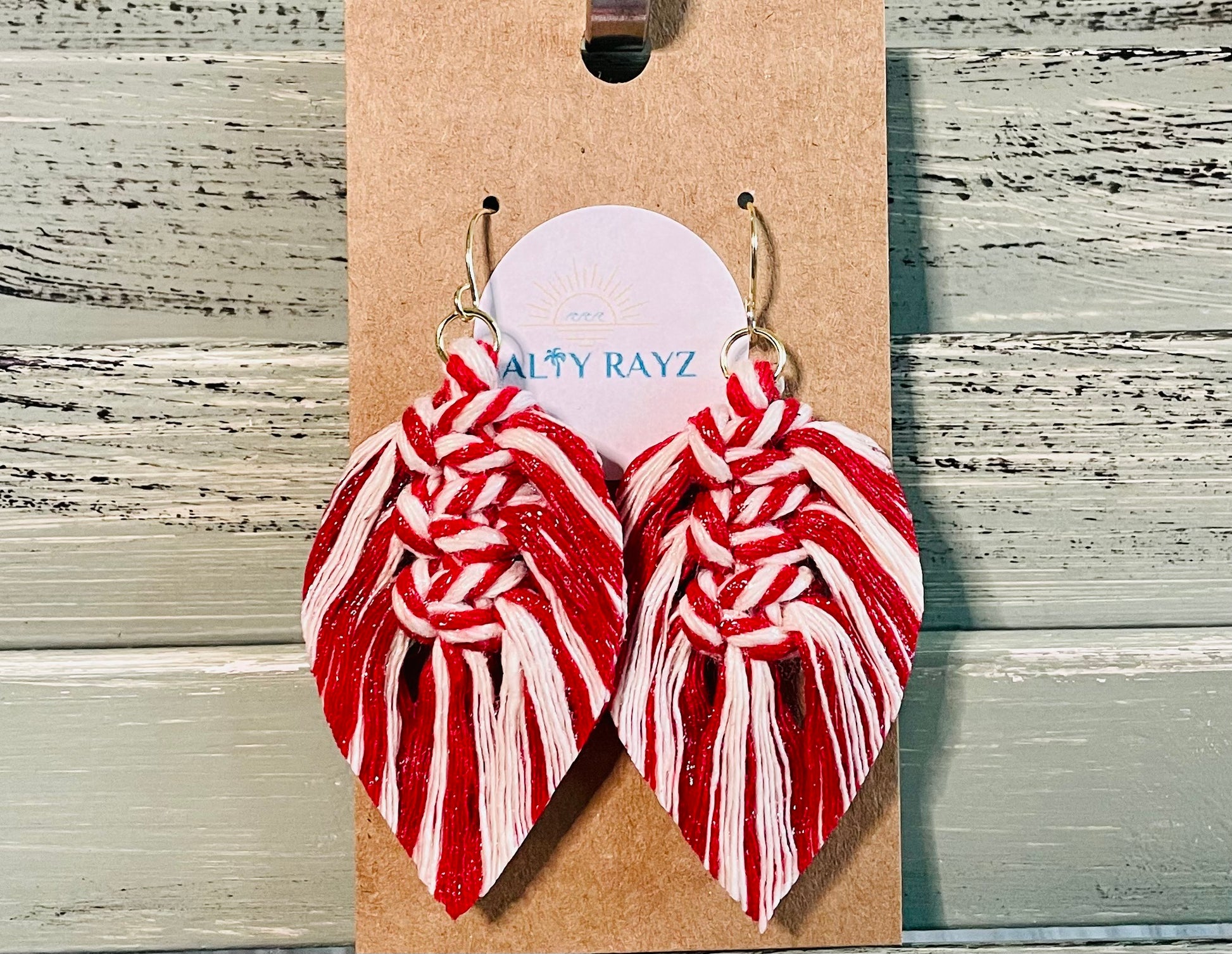 Macrame Earrings -Sprayed Feathers