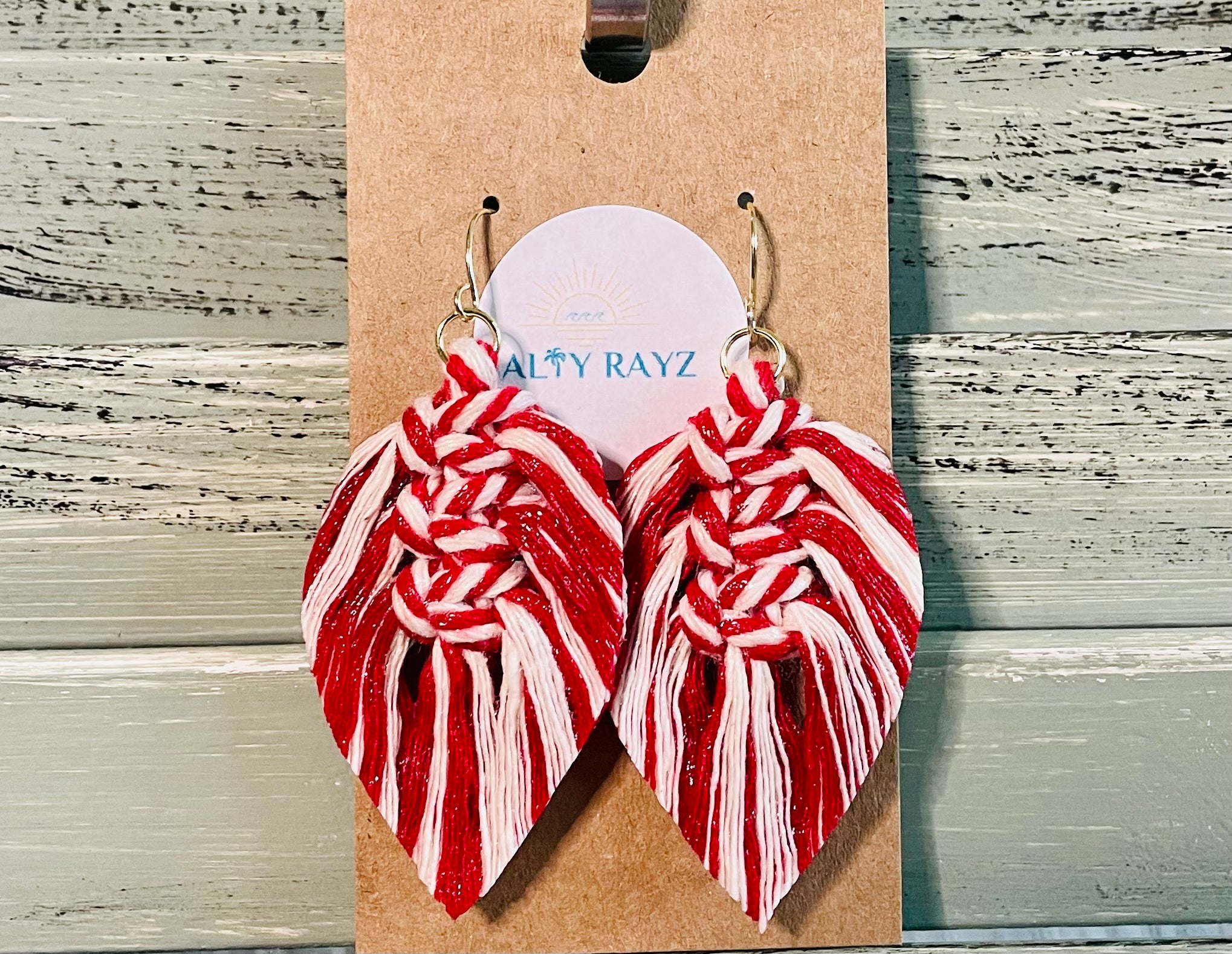 Macrame Earrings -Sprayed Feathers