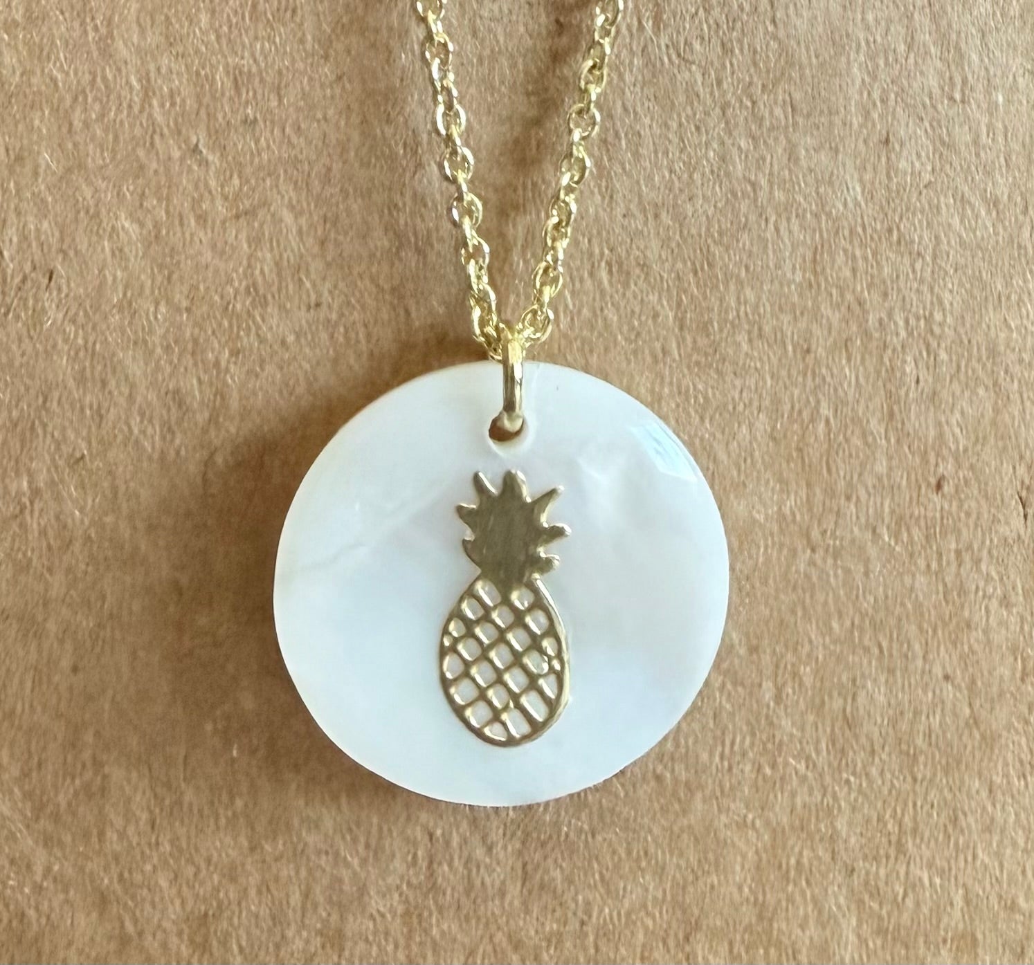 Fresh Water Shell Necklace: Pineapple