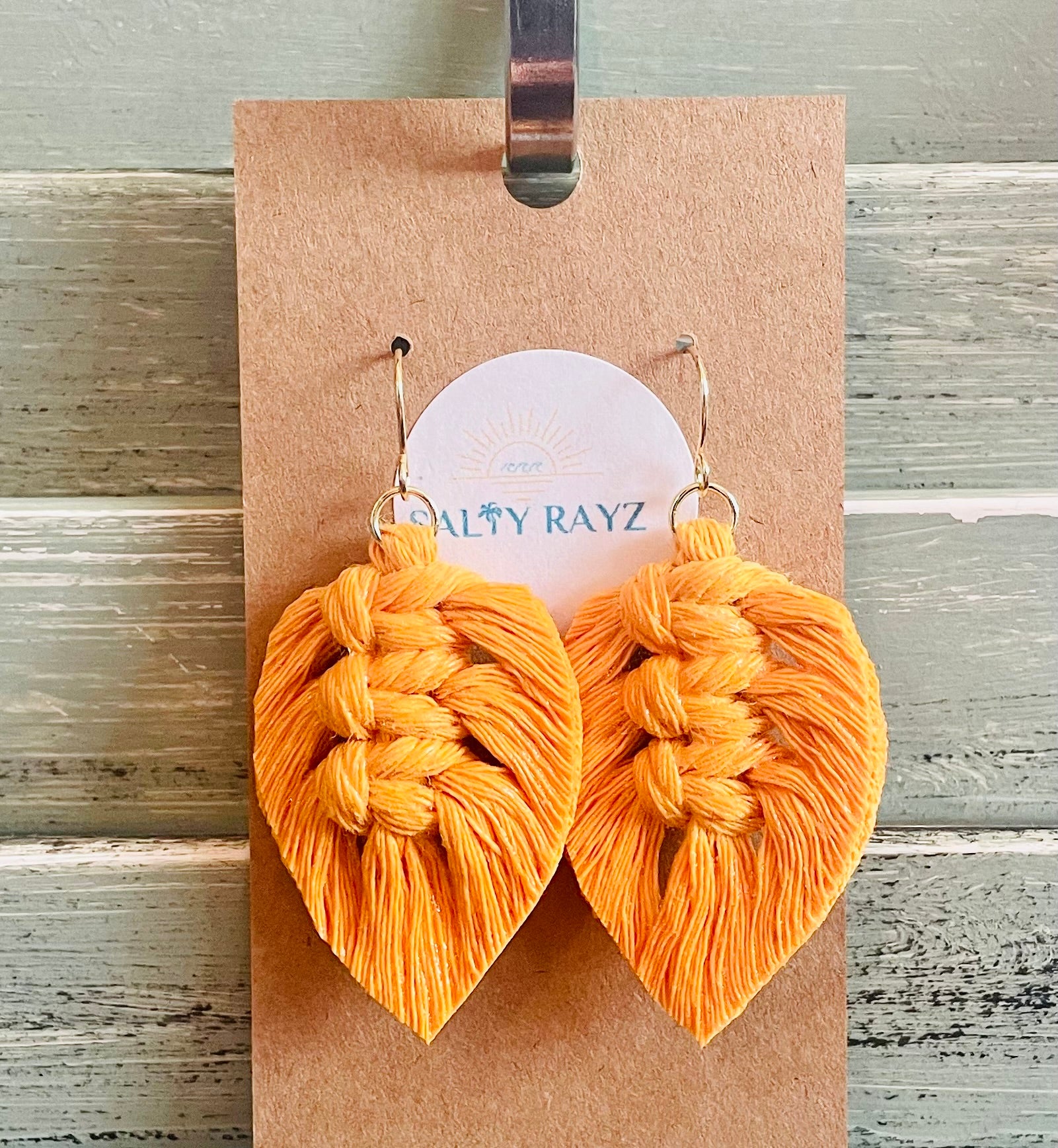 Macrame Earrings -Sprayed Feathers