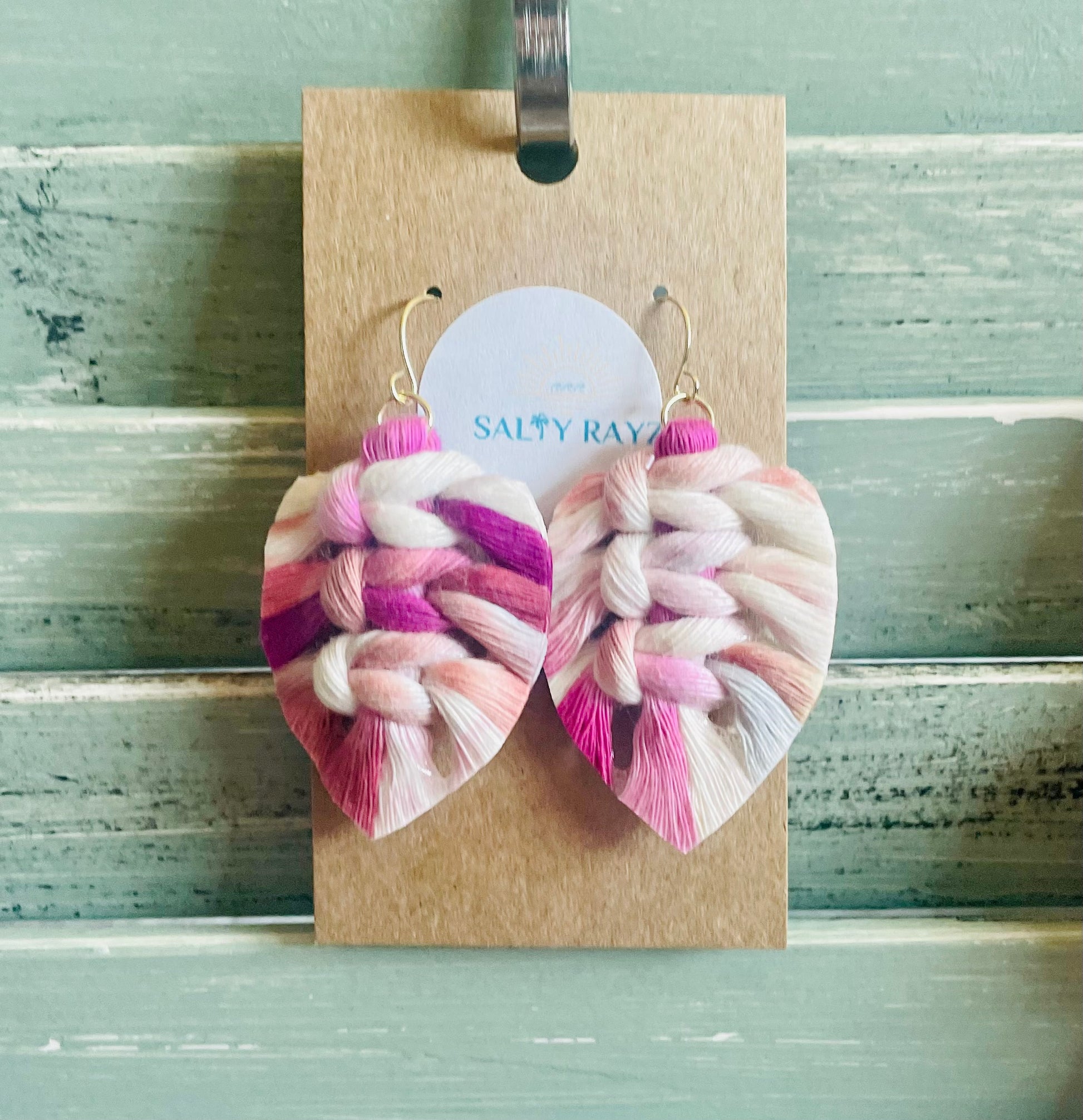 Macrame Earrings -Sprayed Feathers
