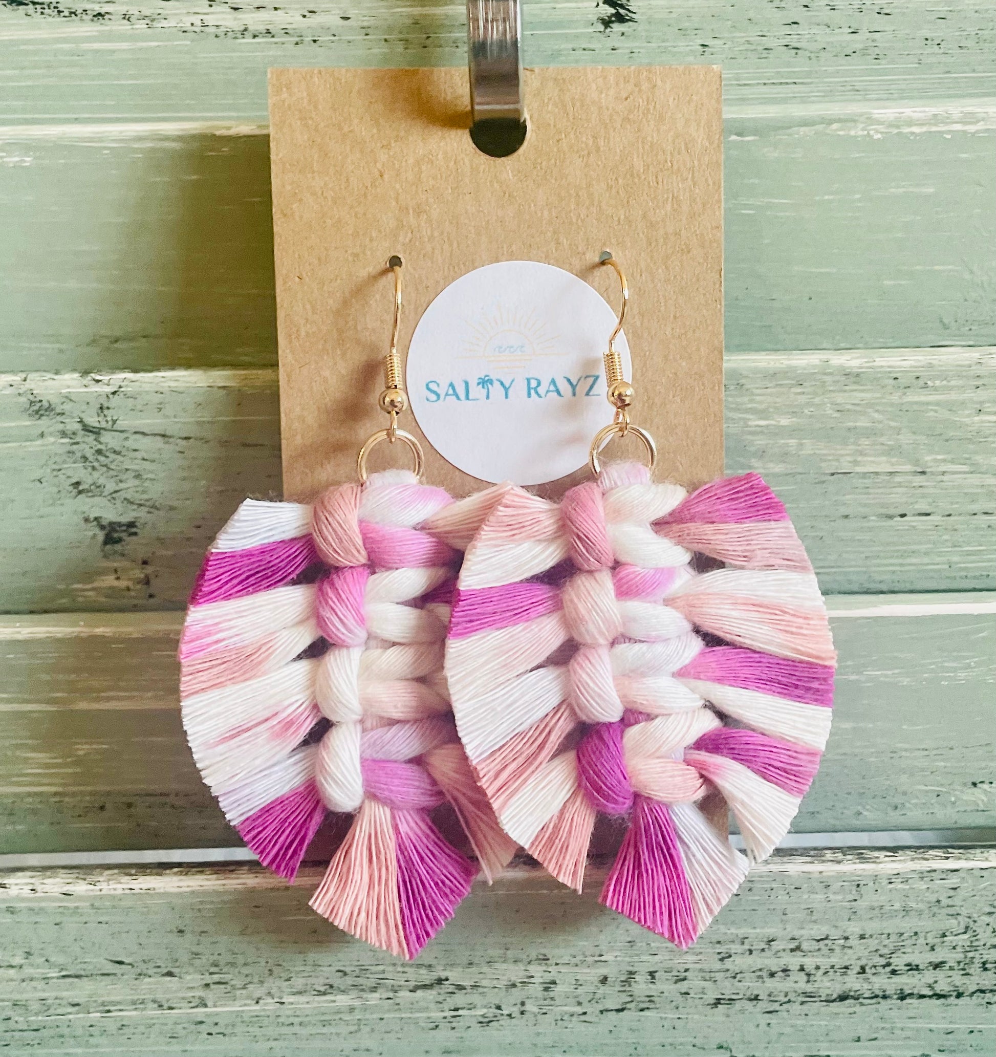 Macrame Earrings -Soft Feathers