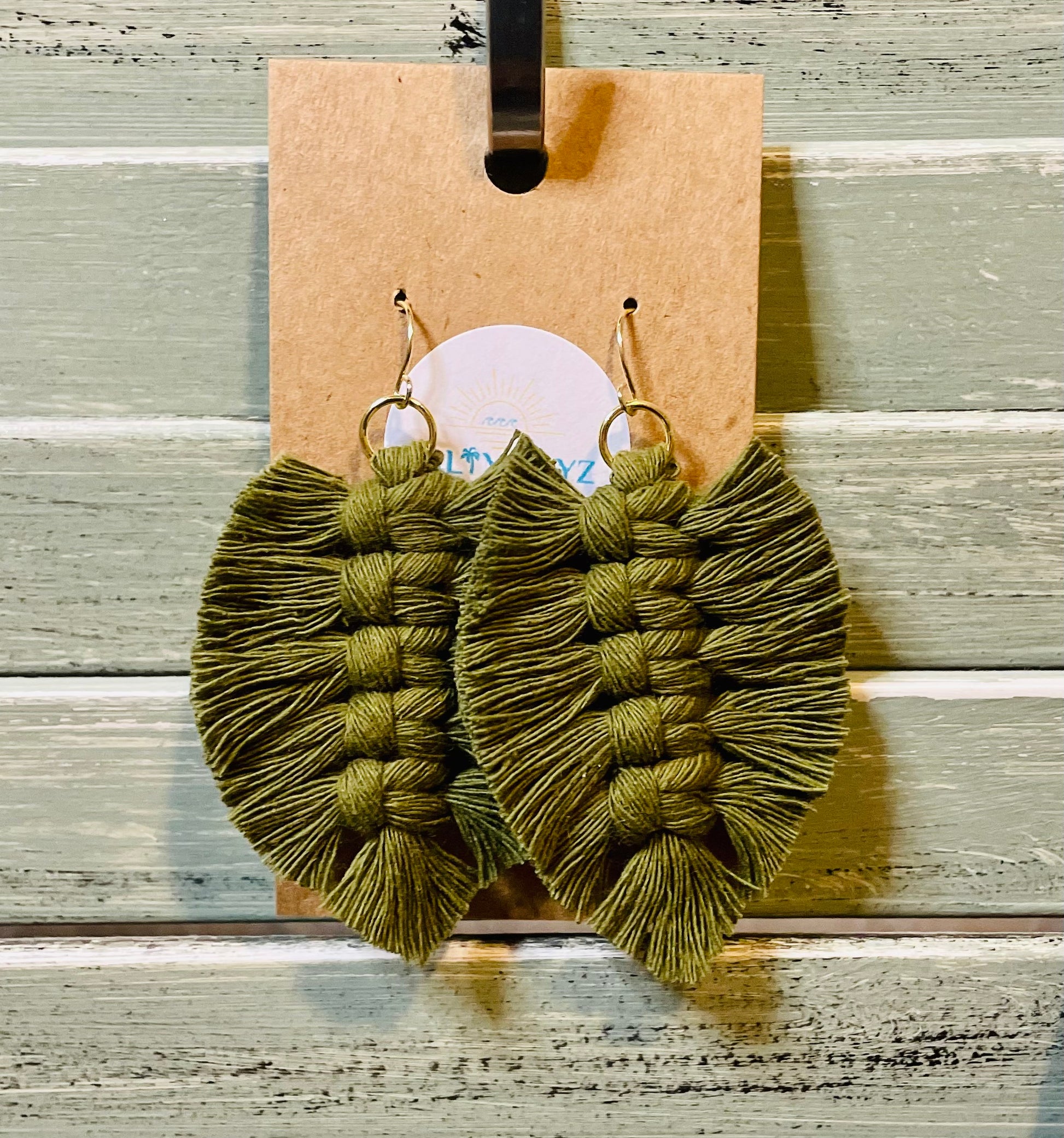 Macrame Earrings -Soft Feathers